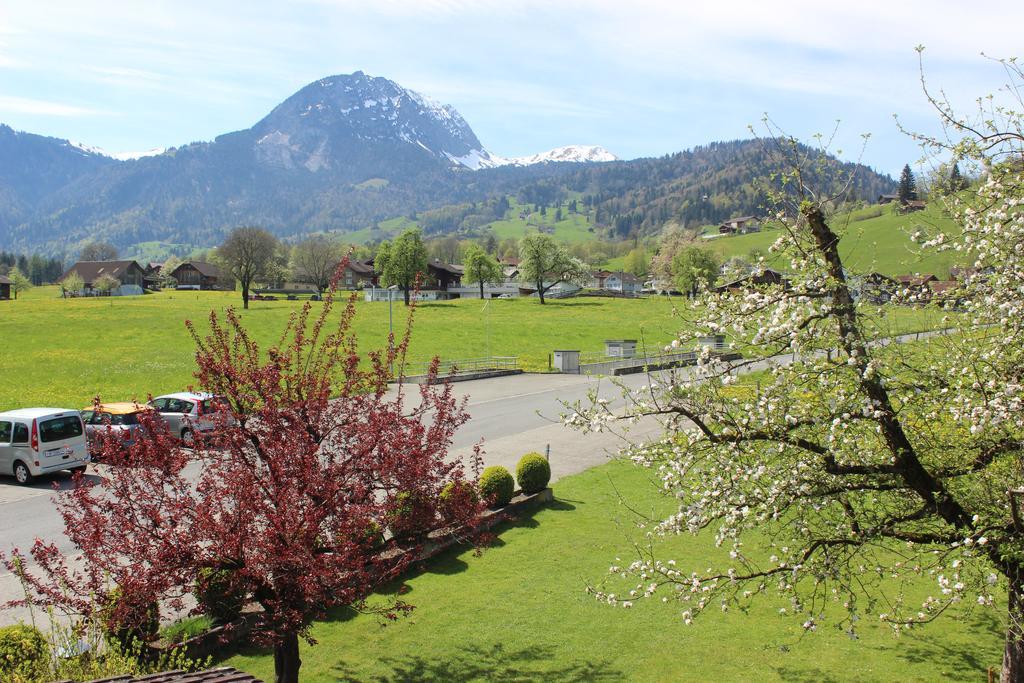 Landgasthof Grossteil Giswil ภายนอก รูปภาพ