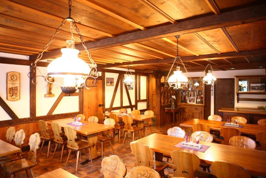 Landgasthof Grossteil Giswil ภายนอก รูปภาพ