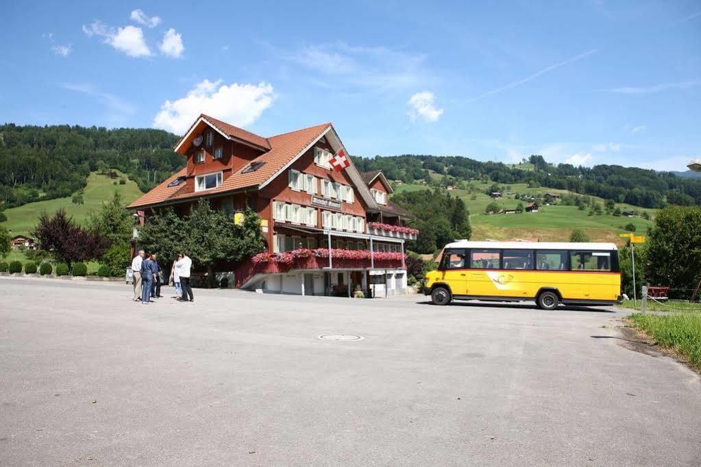 Landgasthof Grossteil Giswil ภายนอก รูปภาพ